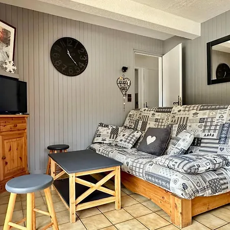 Levasset 2*- 6 Pers - 3 Chambres- Balcon Appartement *